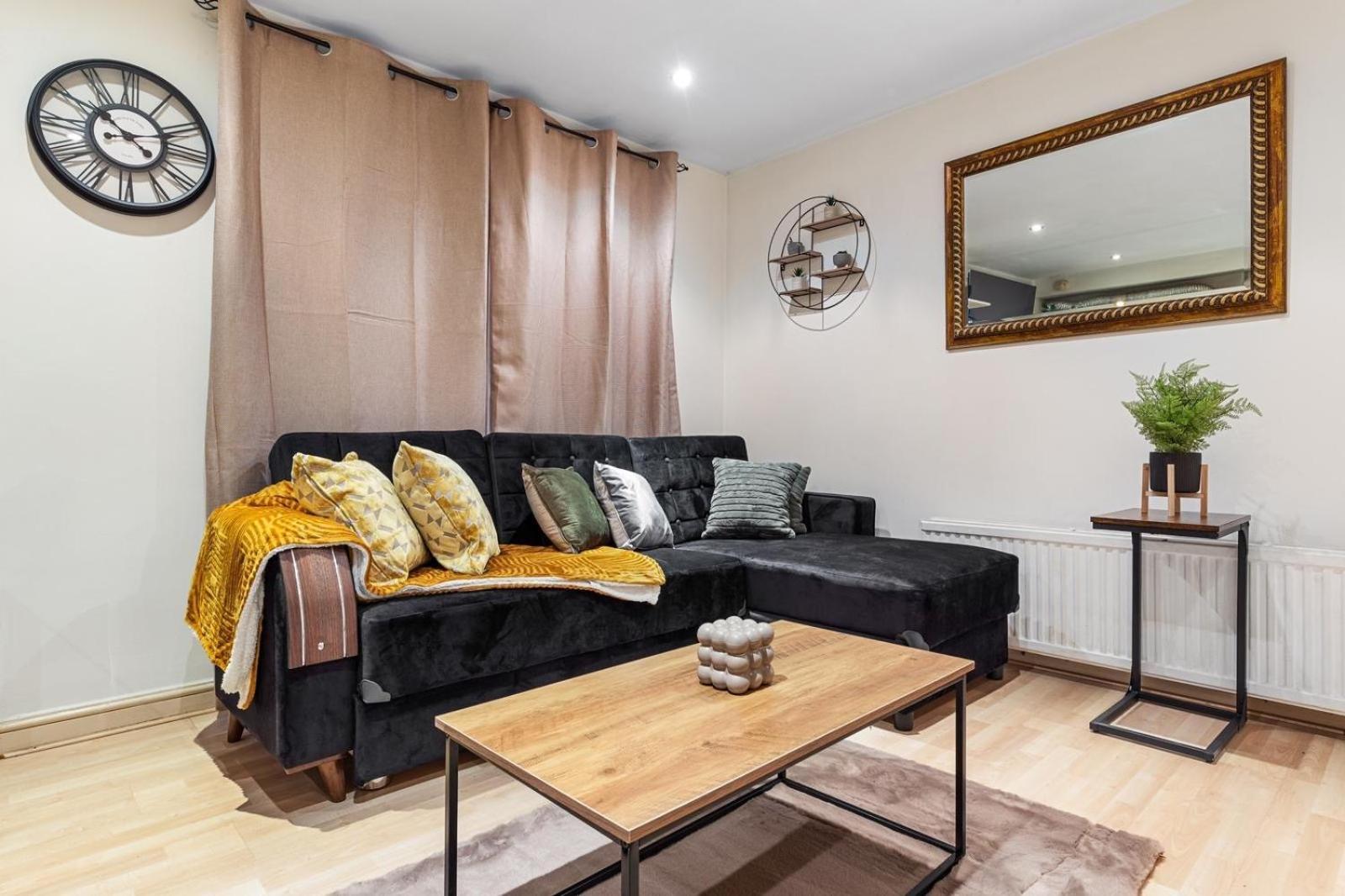 Deluxe Apartment - 1 Min Away From Camden Market And Station Londen Buitenkant foto