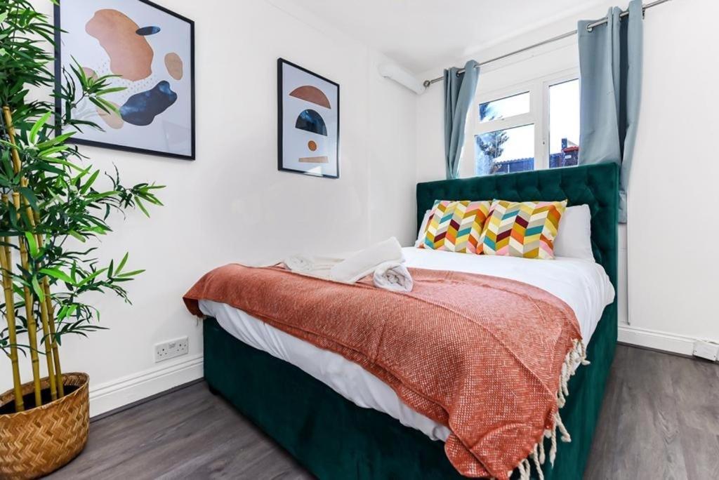 Deluxe Apartment - 1 Min Away From Camden Market And Station Londen Buitenkant foto