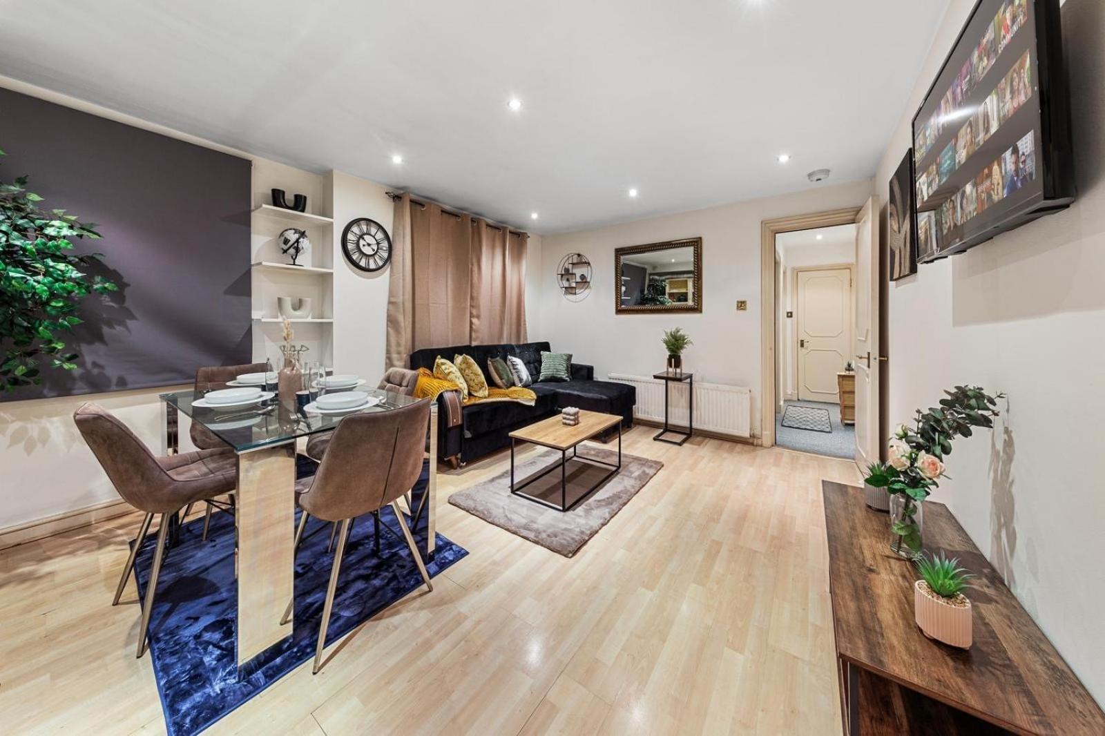 Deluxe Apartment - 1 Min Away From Camden Market And Station Londen Buitenkant foto